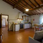Lilla By Interhome Apartamento Peccioli